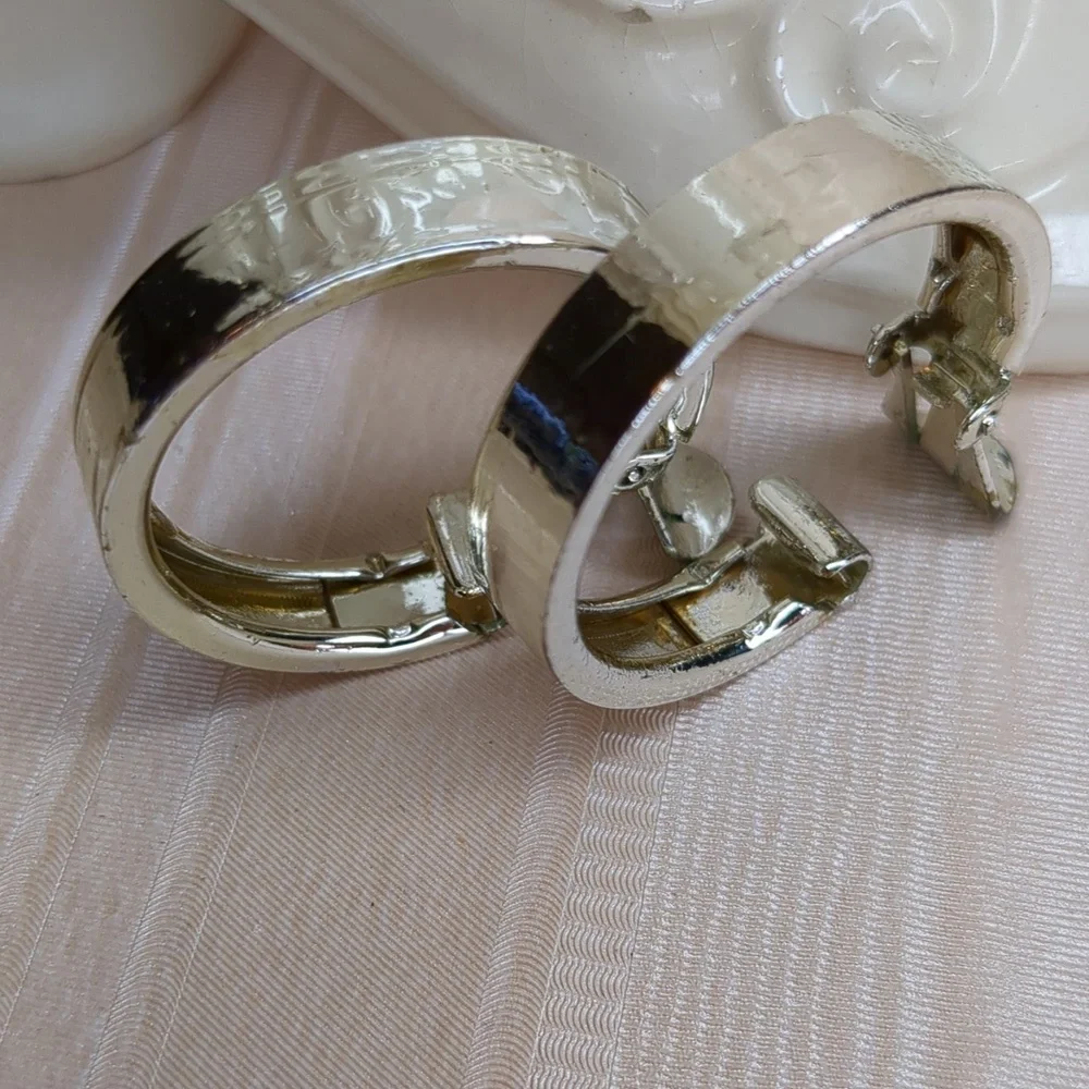 Vintage 1960s chrome